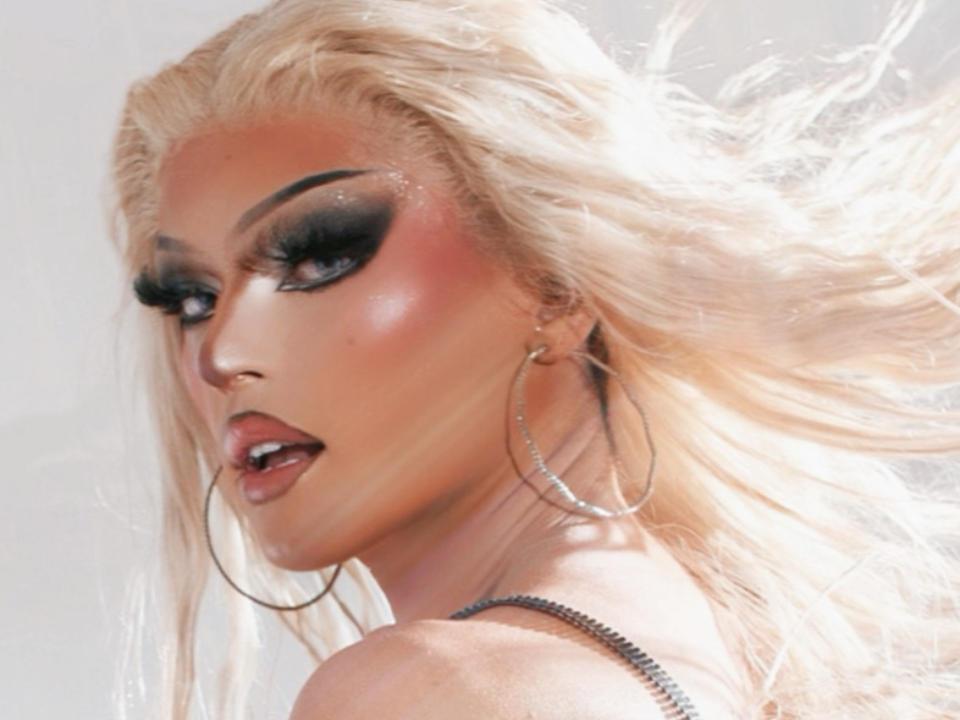 Pleasary - See the Queens